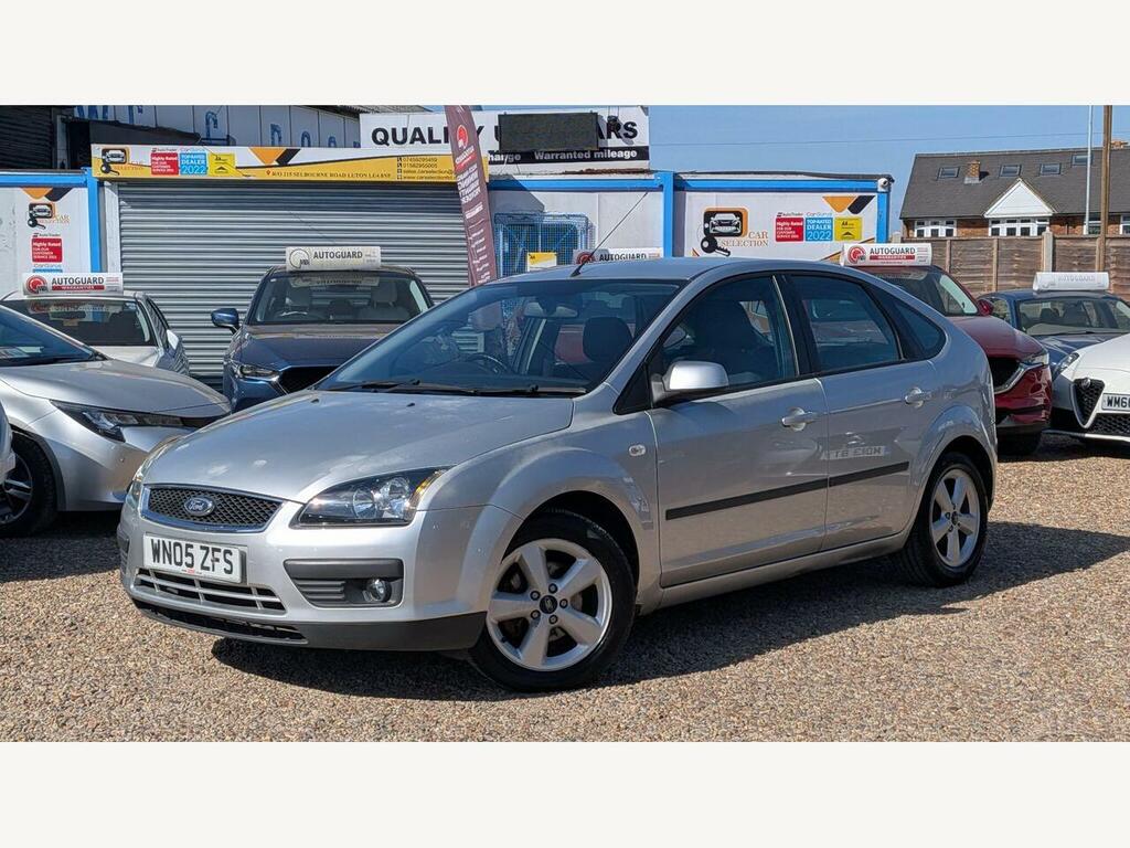 Ford Focus 1.6 LX Silver #1