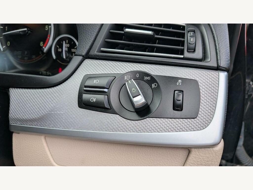 BMW 5 Series 530D M Sport Grey #36