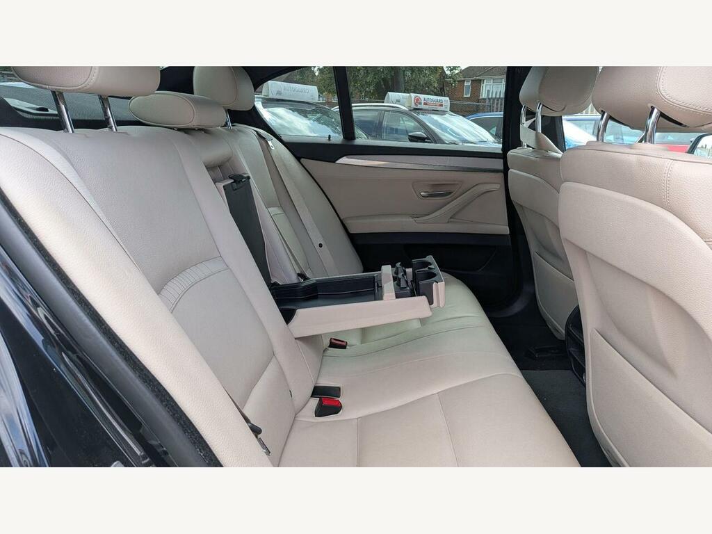 BMW 5 Series 530D M Sport Grey #42