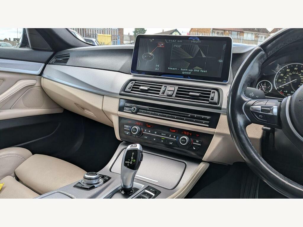 BMW 5 Series 530D M Sport Grey #27