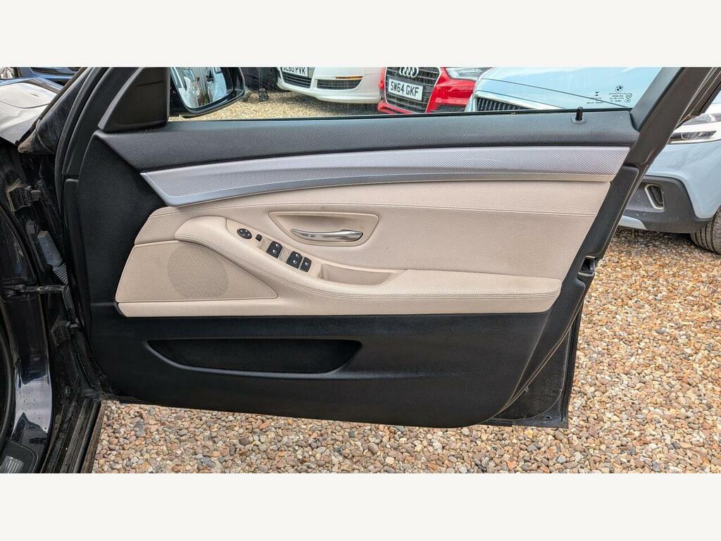 BMW 5 Series 530D M Sport Grey #41