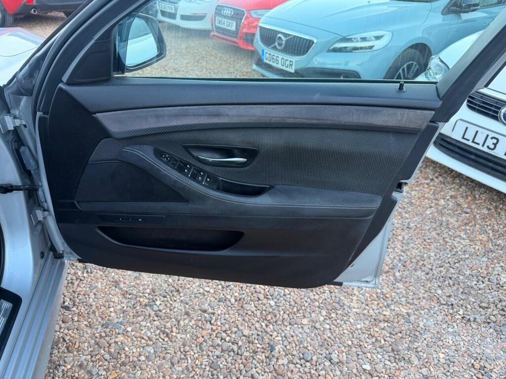 BMW 5 Series 2.0 520D M Sport Silver #17