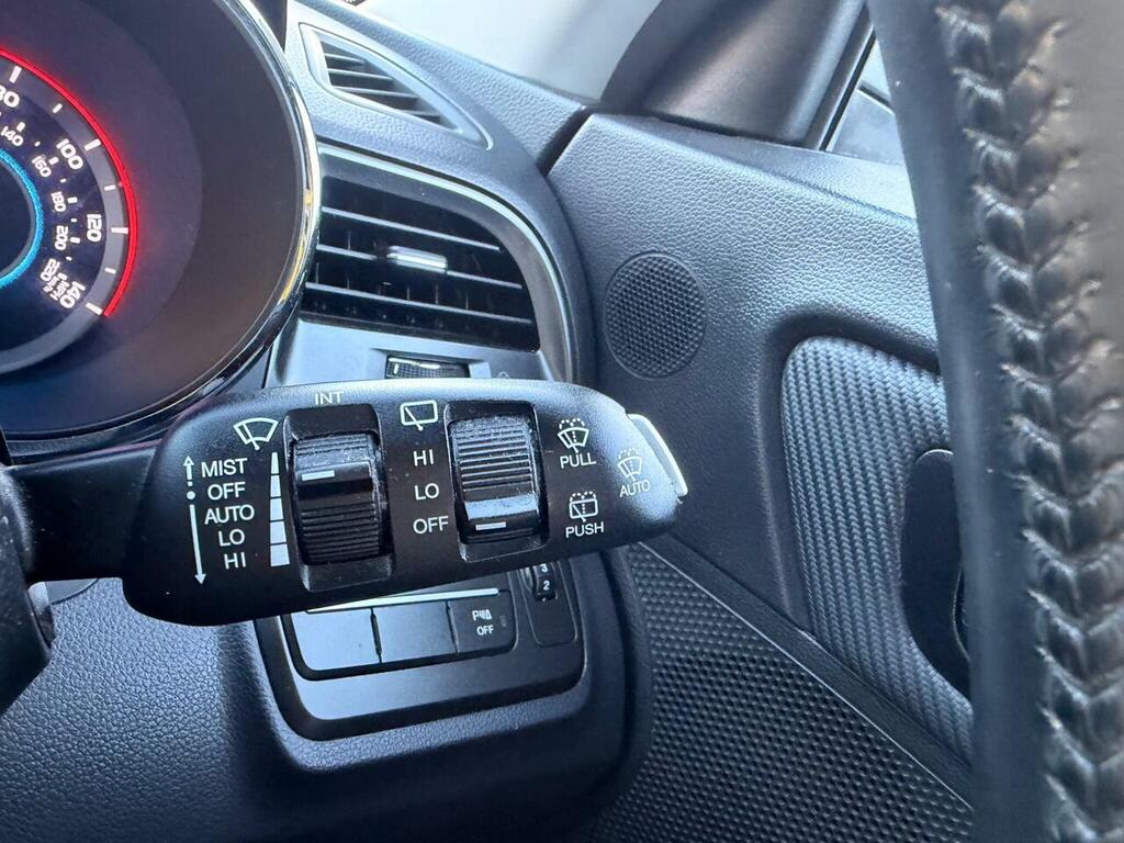 SsangYong Tivoli XLV Ultimate White #37