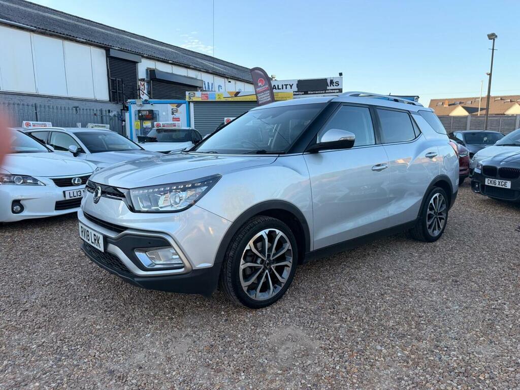 SsangYong Tivoli XLV Ultimate White #7