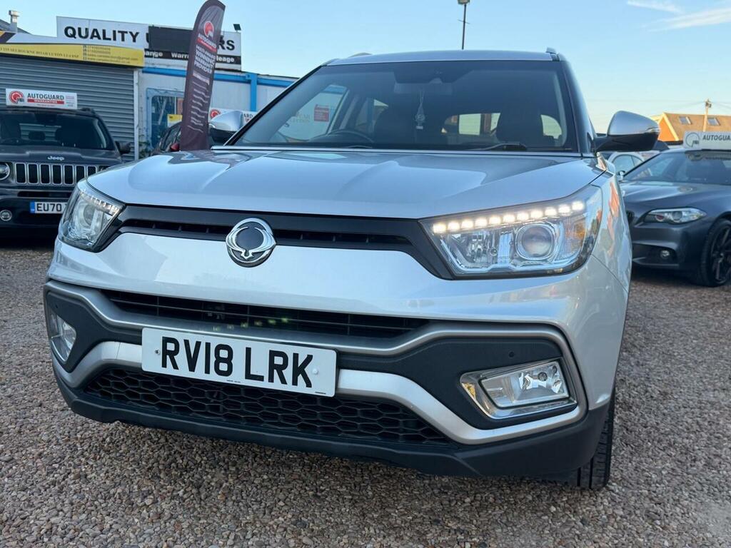SsangYong Tivoli XLV Ultimate White #22