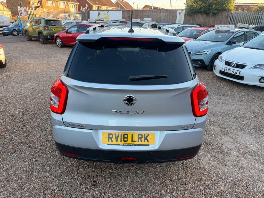 SsangYong Tivoli XLV Ultimate White #13