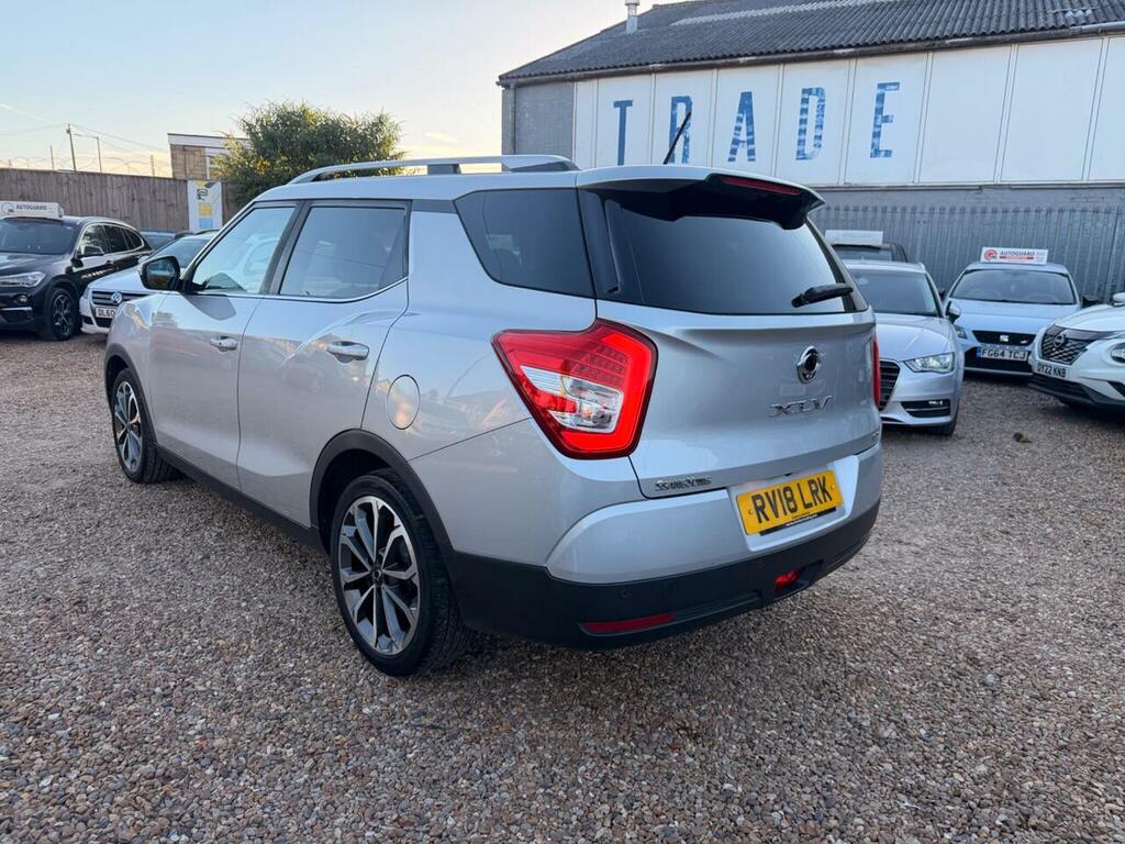 SsangYong Tivoli XLV Ultimate White #10