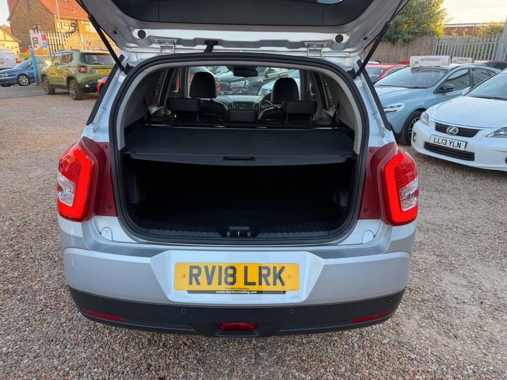 SsangYong Tivoli XLV Ultimate White #11