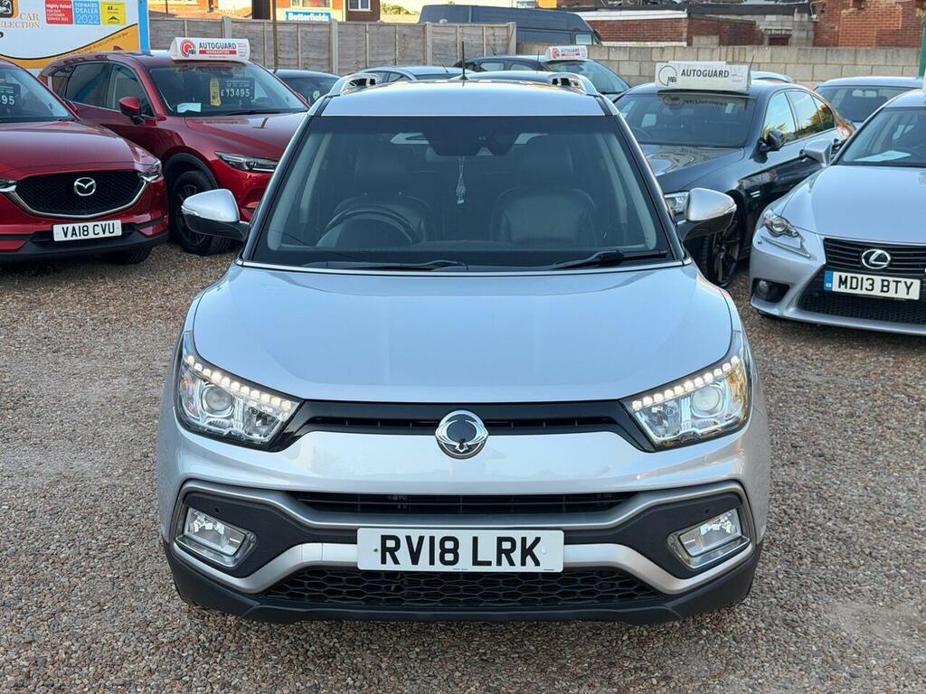 SsangYong Tivoli XLV Petrol Silver #3