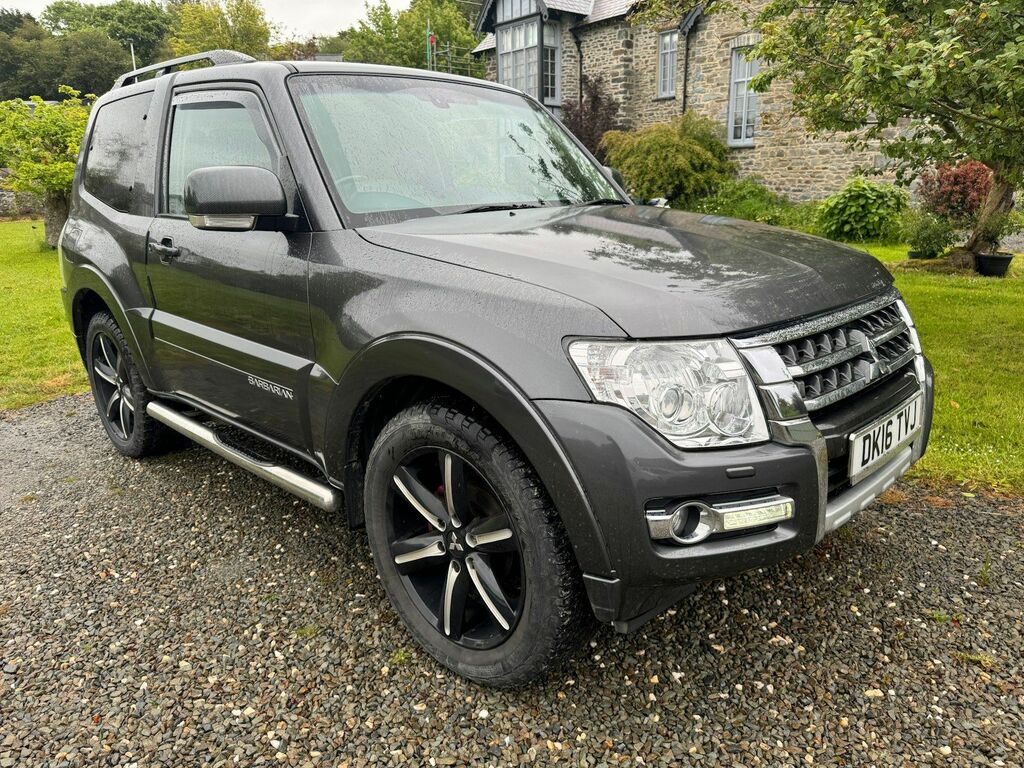 Mitsubishi Shogun Di-dc Barbarian Suv Grey #5