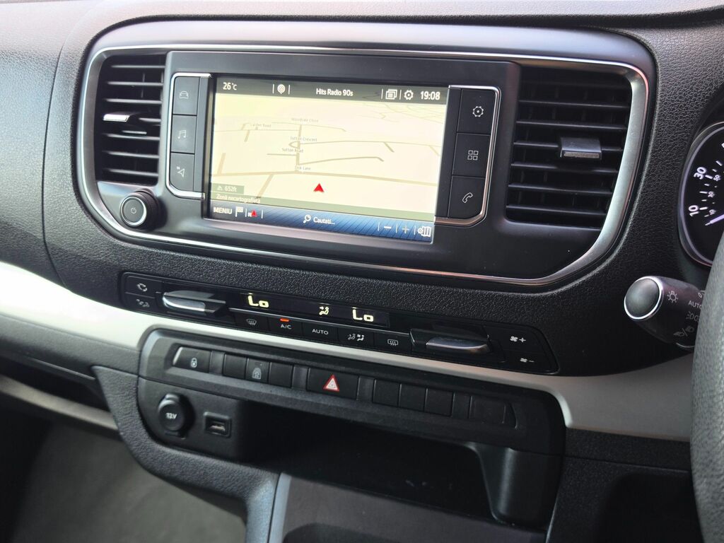 Toyota Proace Verso D-4d L1 Combi Black #46