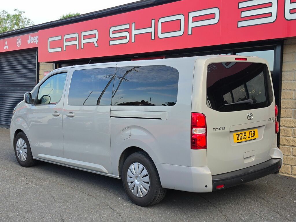 Toyota Proace Verso Shuttle Long Mpv Silver #5