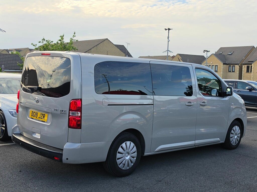 Toyota Proace Verso D-4d L1 Combi Black #26