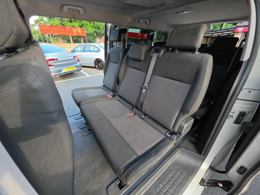 Toyota Proace Verso D-4d L1 Combi Black #21