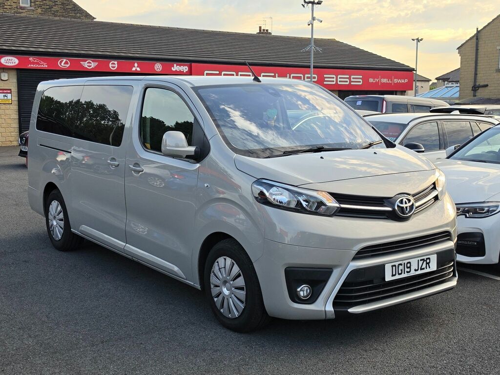 Toyota Proace Verso D-4d L1 Combi Black #10