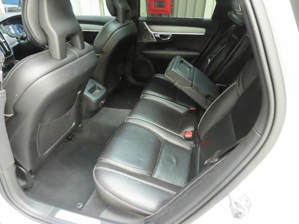 Volvo V90 D4 R-design Estate White #6