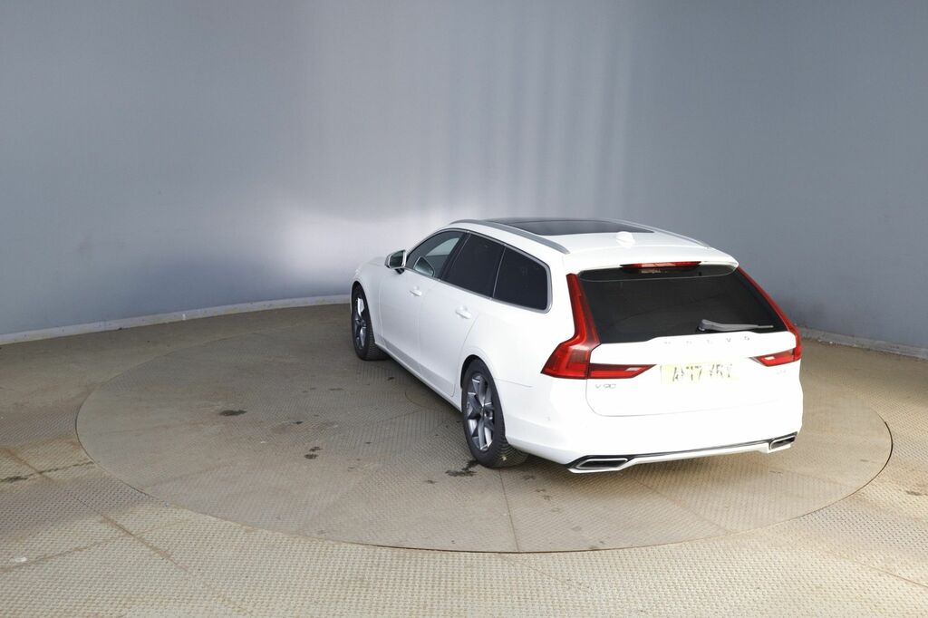 Volvo V90 D4 Inscription 5-Door Black #9