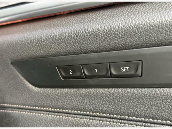 BMW 5 Series Se Blue #31