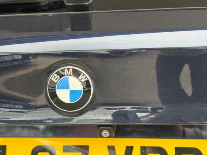 BMW 5 Series Se Blue #18