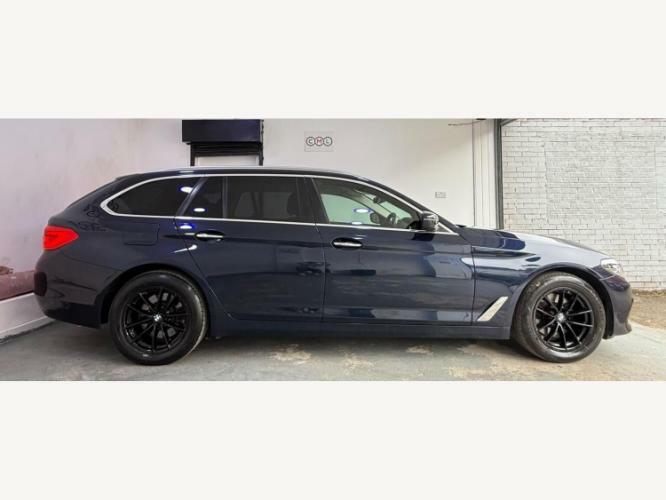BMW 5 Series Se Blue #11