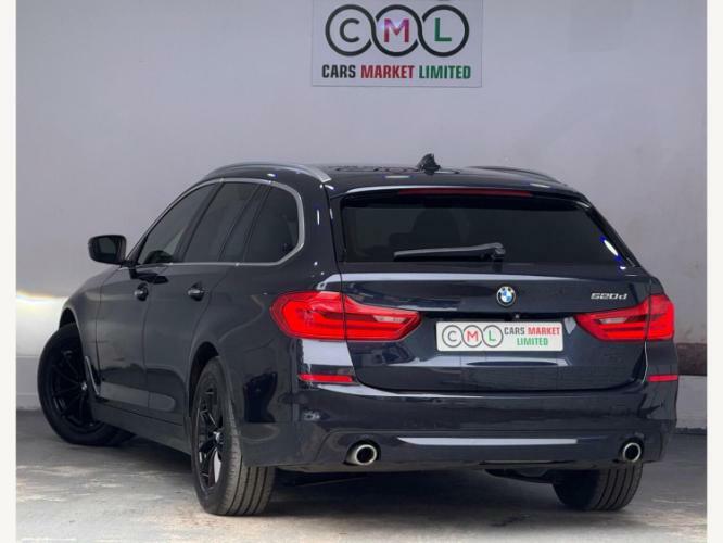 BMW 5 Series Se Blue #15