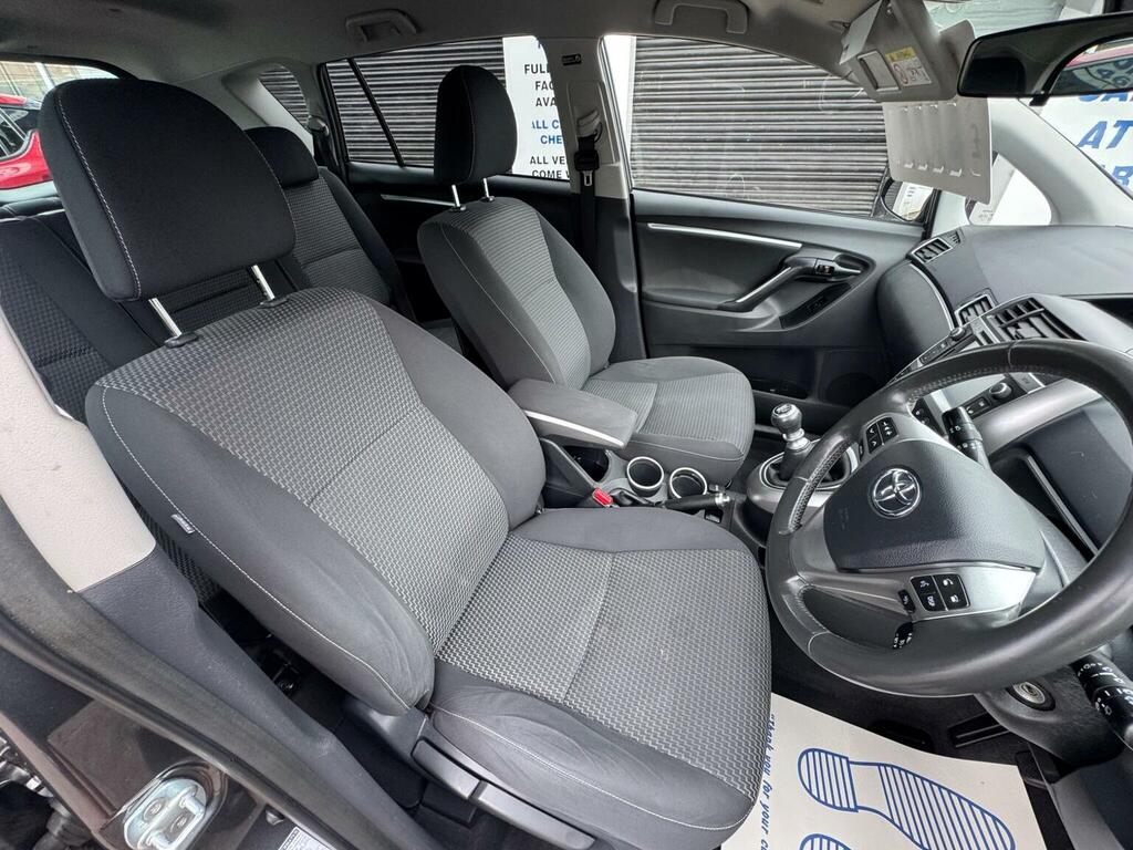Toyota Verso 1.6 D-4d Excel Blue #15