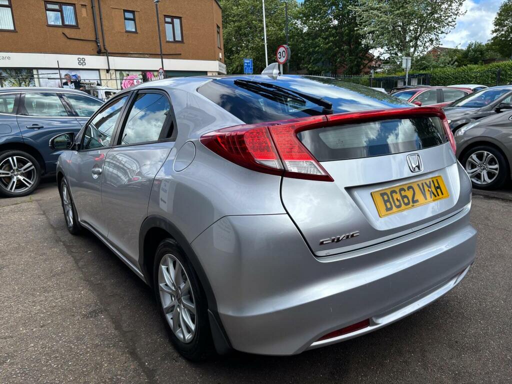 Honda Civic Hatchback 1.4 I-vtec Se-t Euro 5 Ss 20126 Silver #6