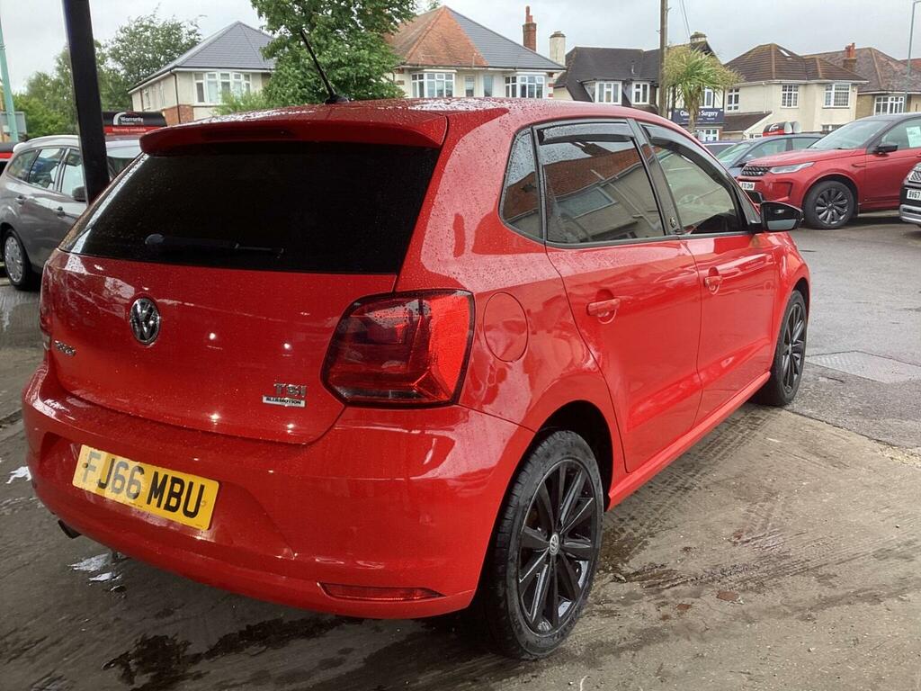 Volkswagen Polo Hatchback 1.2 Tsi Bluemotion Tech Beats Hatchback FJ66MBU Red #3