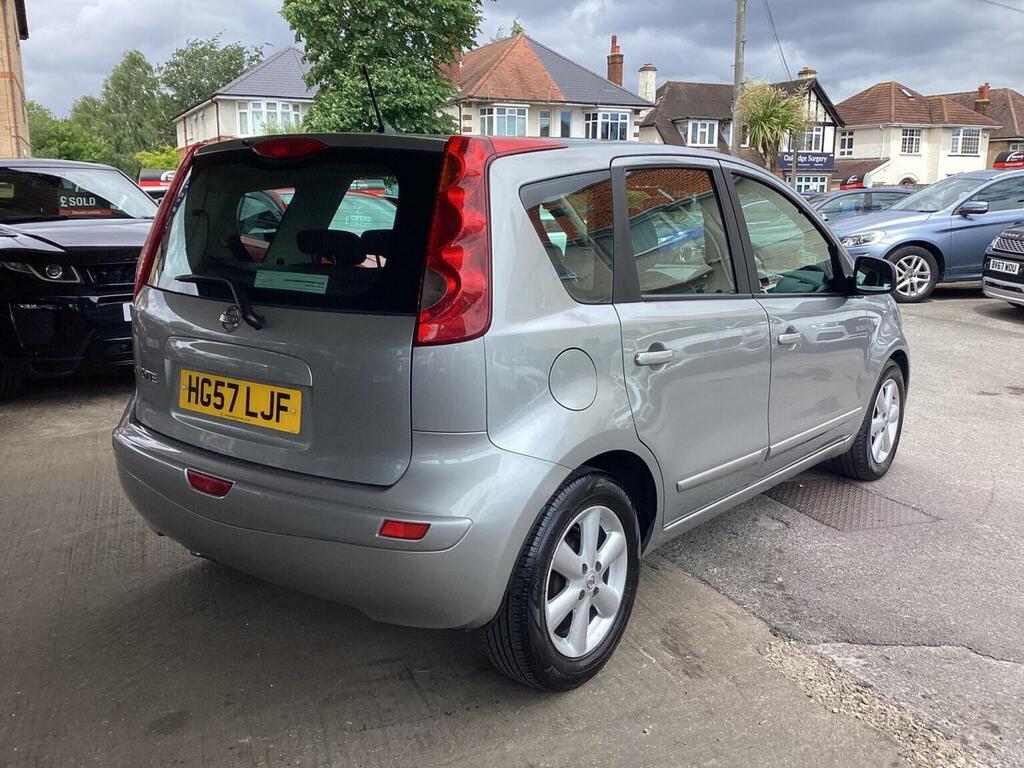 Nissan Note Tekna White #20