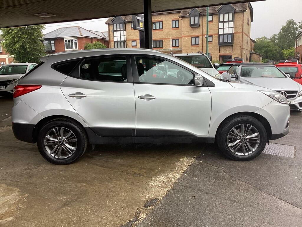 Hyundai Ix35 Suv 2.0 Crdi Se 4Wd Euro 5 Nav 201464 Silver #2