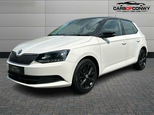 Skoda Fabia 1.2 Tsi Colour Edition Hatchback WF66OEZ White #3