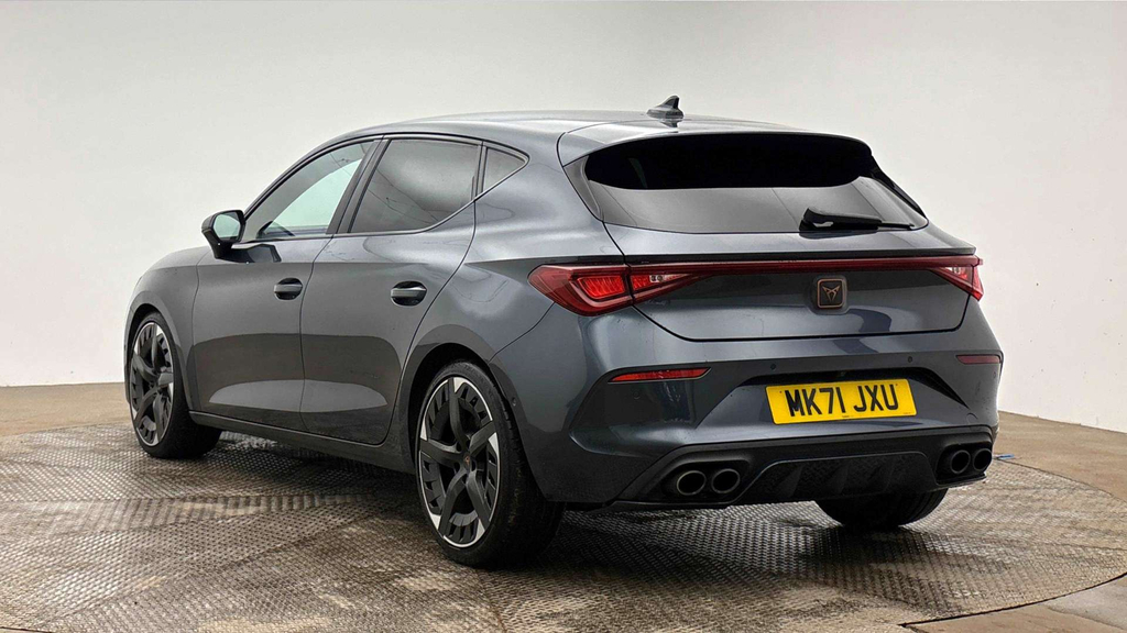 Cupra Leon Vz3 Tsi 4Drive 4Wd #3