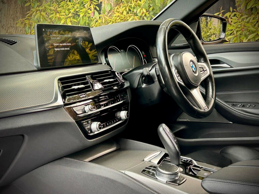 BMW 5 Series 520I M Sport White #2