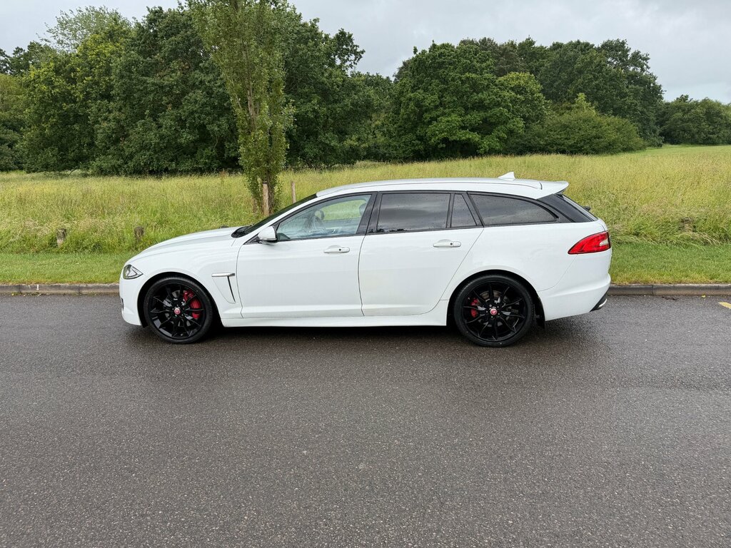 Jaguar XF 3.0D S V6 Premium Luxury Sportbrake H4RCX White #5