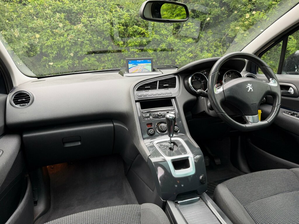 Peugeot 5008 1.6 Bluehdi Allure Euro 6 - 7 Seater Blue #6