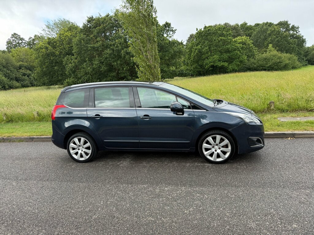 Peugeot 5008 1.6 Bluehdi Allure Euro 6 - 7 Seater Blue #2