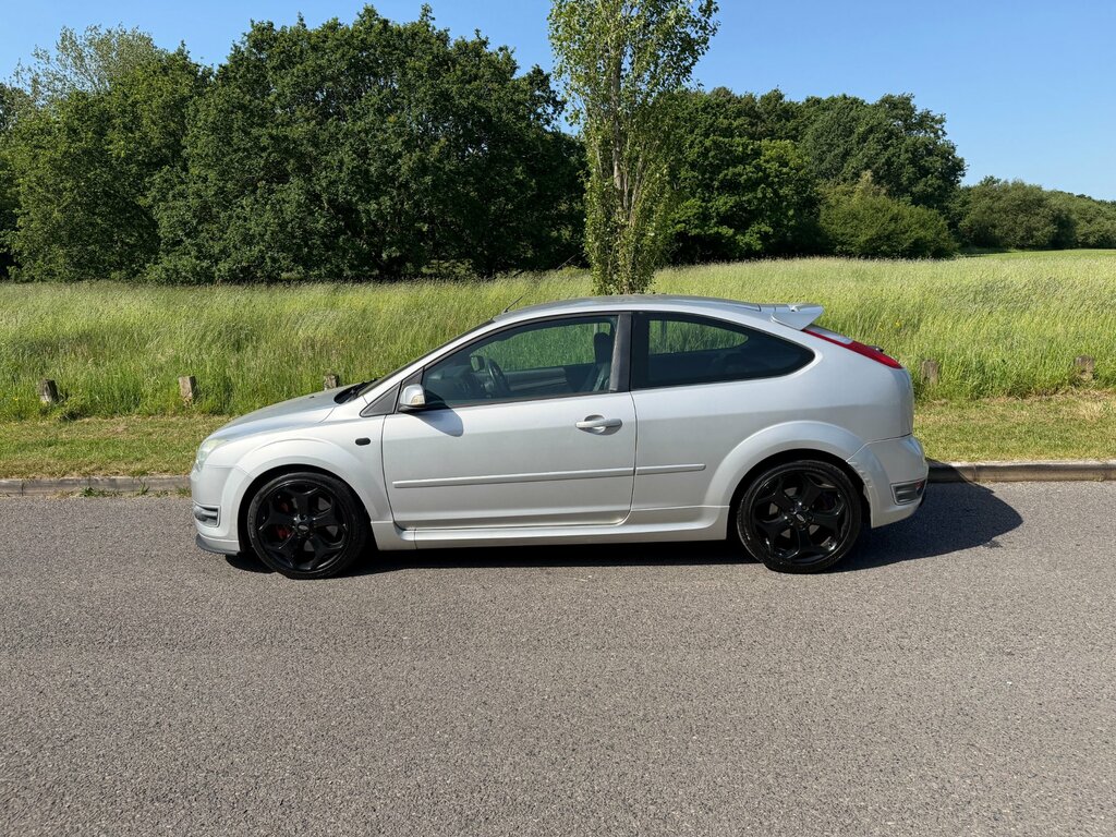 Ford Focus 2.5 Siv St-3 Hatchback 224 Gkm Silver #4