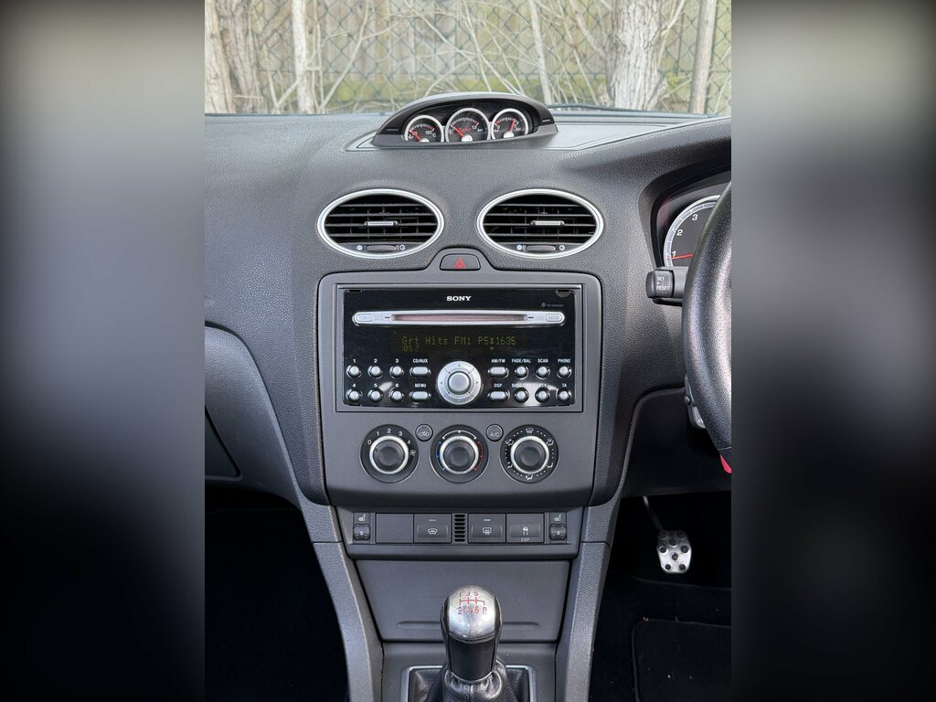Ford Focus 1.6 Zetec Climate Blue #10