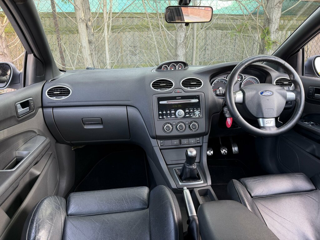 Ford Focus 2.5 Siv St-3 Hatchback 224 Gkm Silver #6