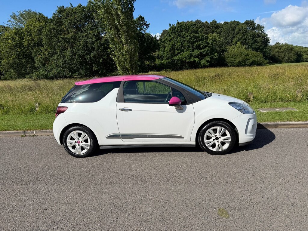 Citroen DS3 1.6 Vti Dstyle Pink White #3