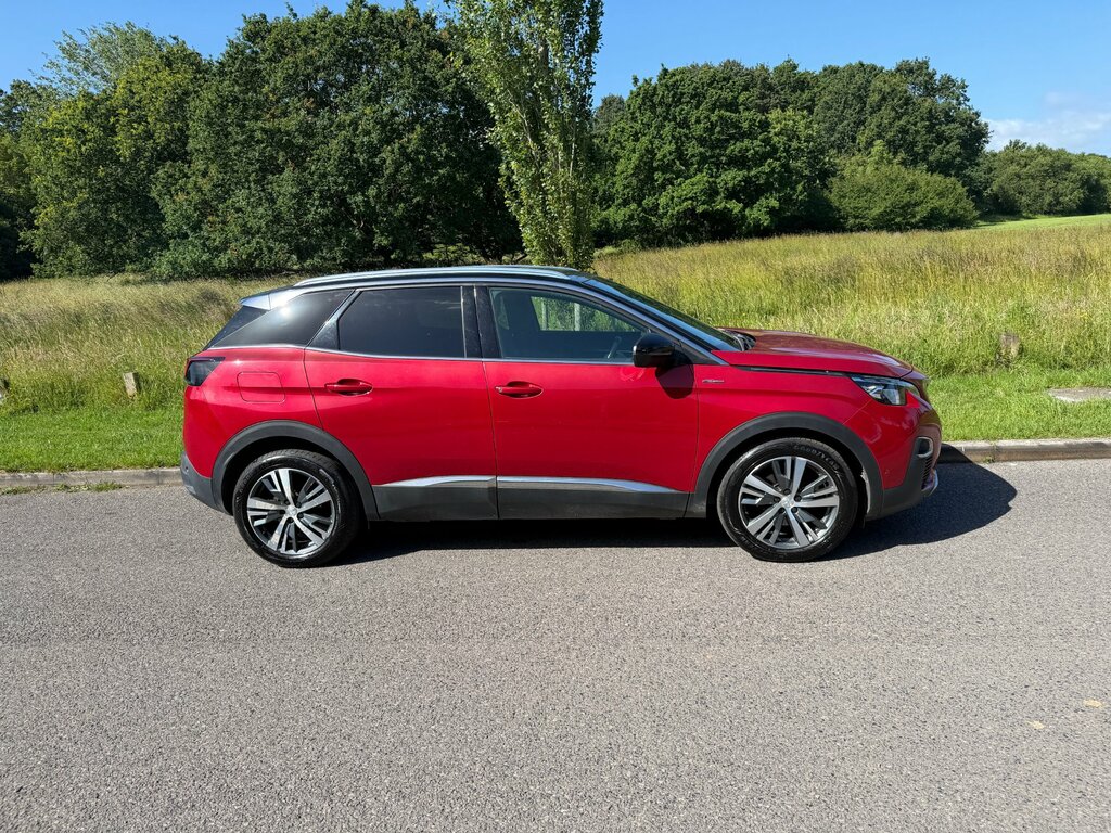 Peugeot 3008 1.5 Bluehdi Gt Line Euro 6 MM18NMK Red #3