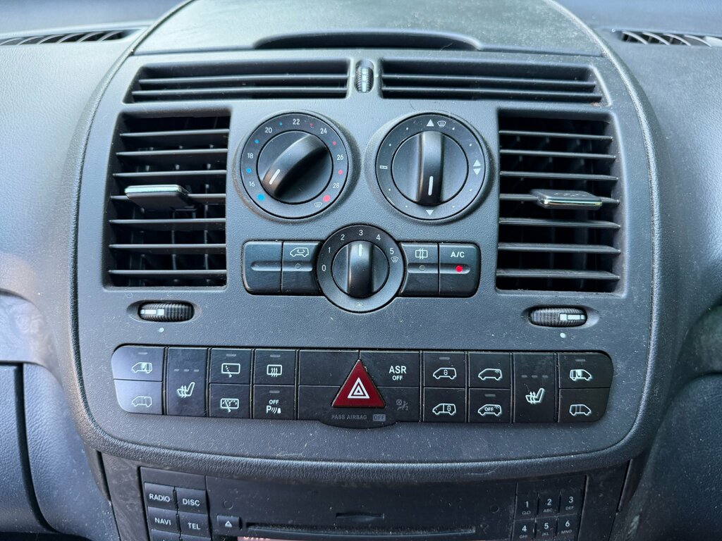 Mercedes-Benz Viano Cdi Blueefficiency Ambiente Black #10