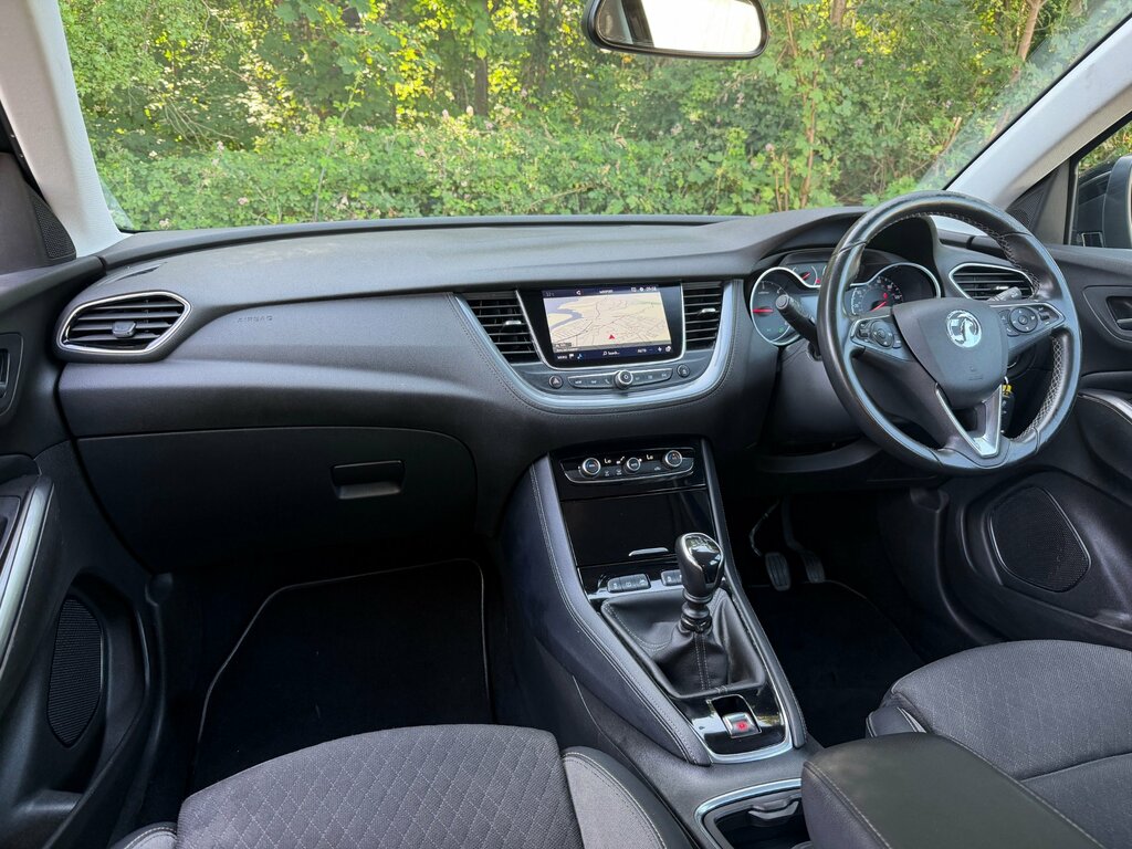 Vauxhall Grandland X 1.5 Turbo D Sport Nav Euro 6 DN68FMF Black #6