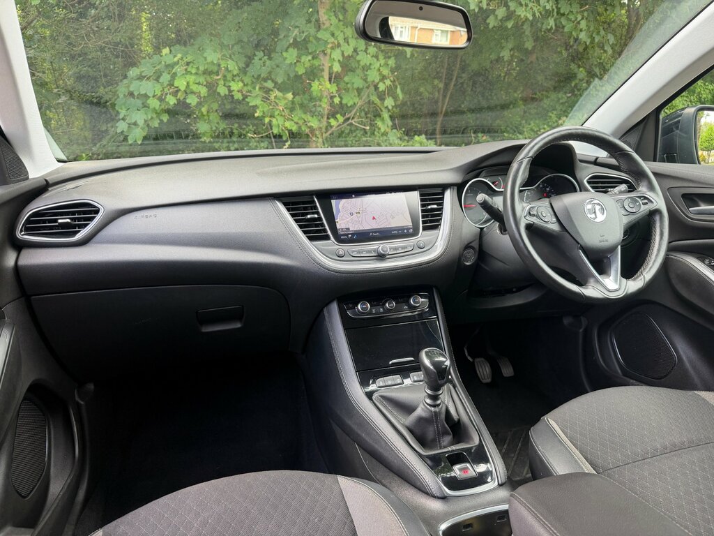 Vauxhall Grandland X 1.5 Turbo D Sport Nav Euro 6 DU68XWV Black #6