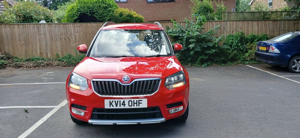Skoda Yeti Suv 1.2 Tsi S 2014 KV14OHF Red #2