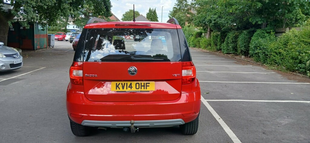Skoda Yeti Suv 1.2 Tsi S 2014 KV14OHF Red #6