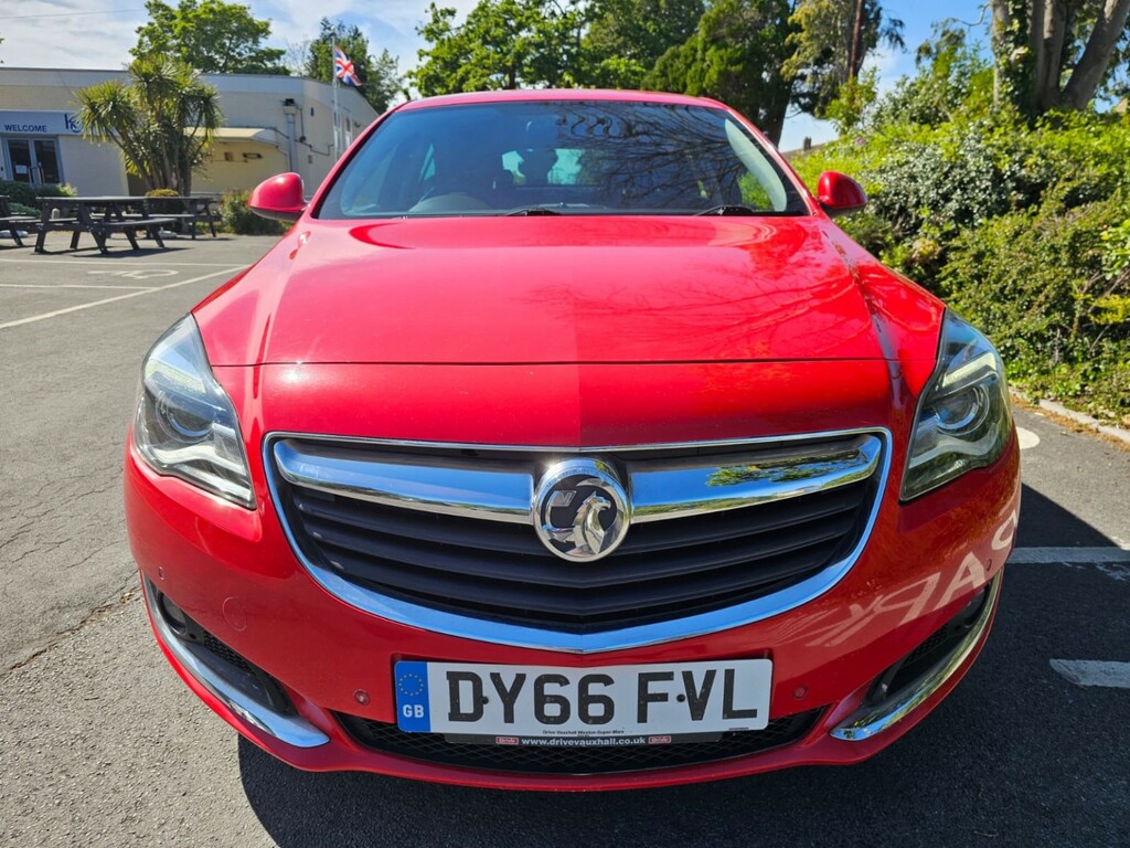 Vauxhall Insignia 2.0 Cdti Sri Nav DY66FVL Red #2