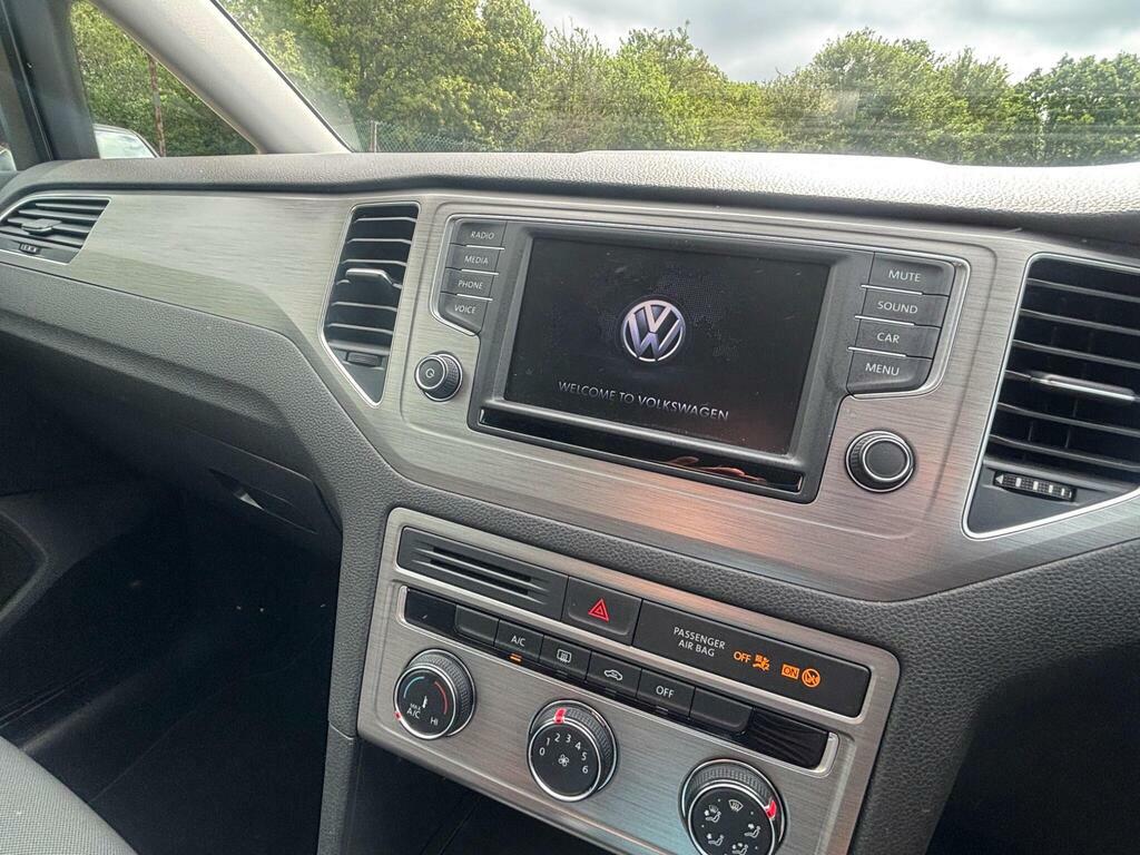 Volkswagen Golf SV 1.4 Tsi Se Dsg Silver #75