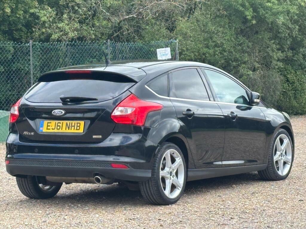 Ford Focus 1.6 Zetec Estate 100 Bhp Black #17