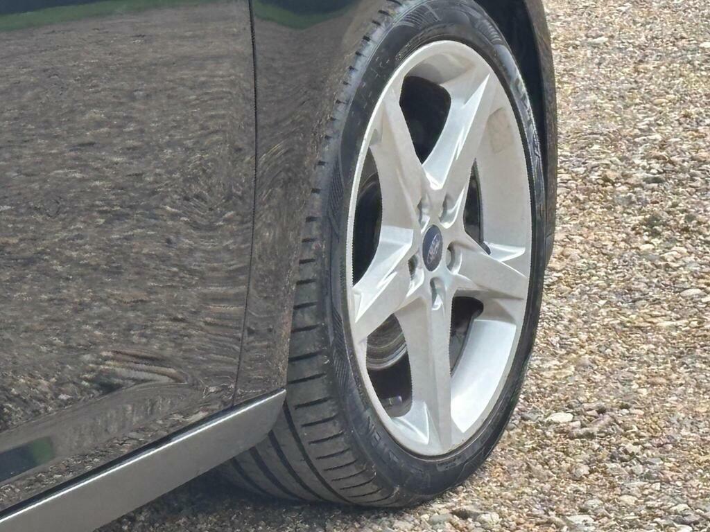 Ford Focus 1.6 Zetec Estate 100 Bhp Black #18